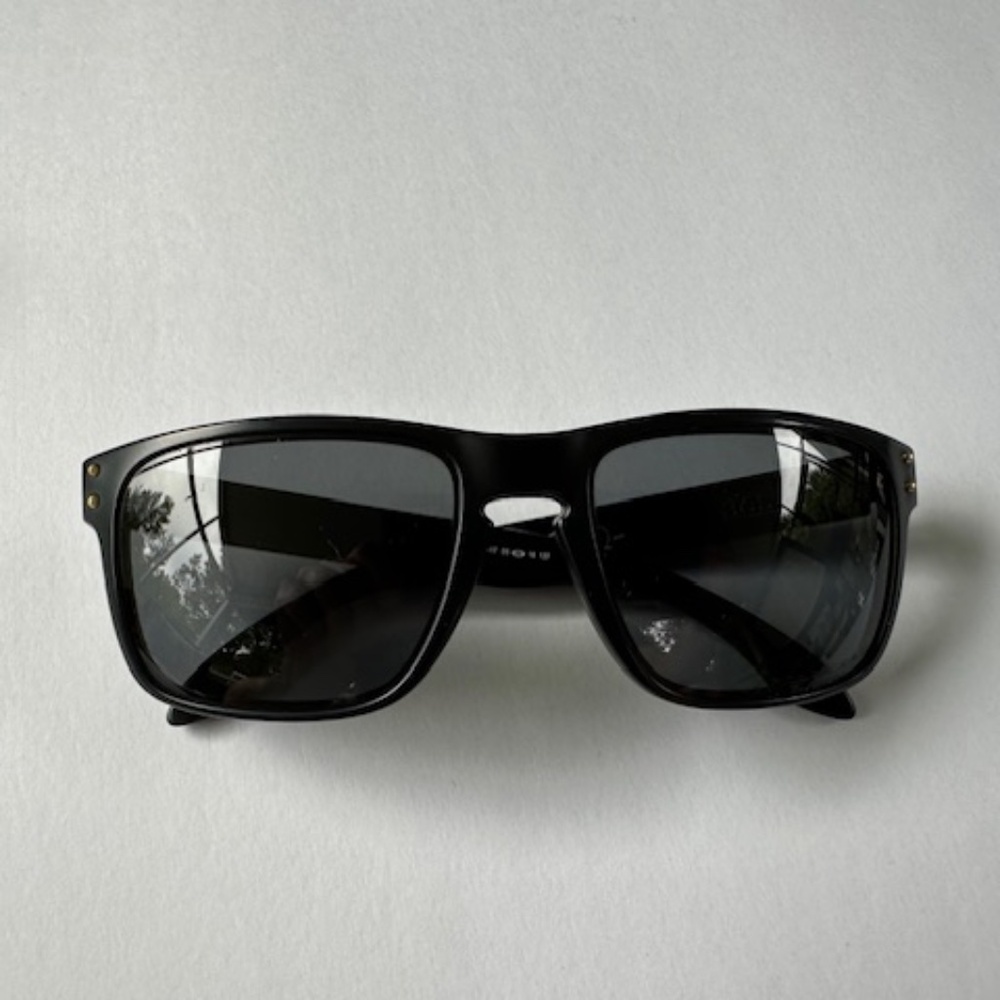 Oakley Sunglasses- Holbrook- Shaun White Edition